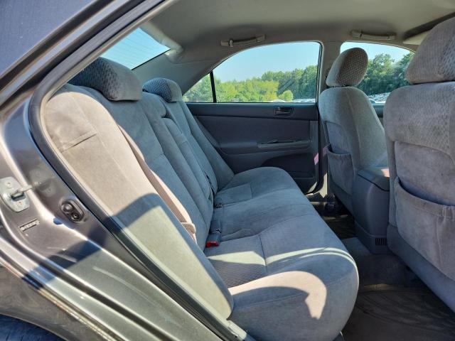 4T1BE32K74U862328 - 2004 TOYOTA CAMRY LE 灰色 照片 10