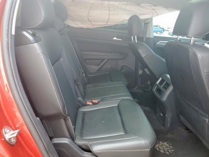 1V2JR2CA1MC510483 - 2021 VOLKSWAGEN ATLAS SE أحمر صورة 11