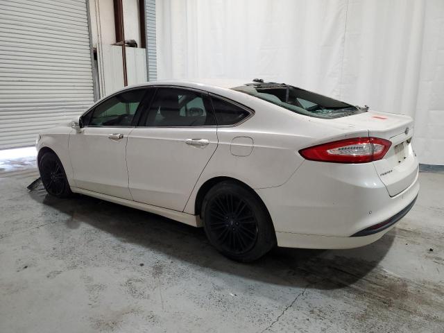 3FA6P0HR6DR356246 - 2013 FORD FUSION SE WHITE photo 2