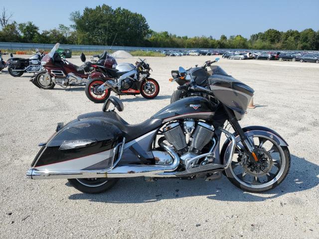 5VPYW36N0F3042148 - 2015 VICTORY MOTORCYCLES MAGNUM BLACK photo 1