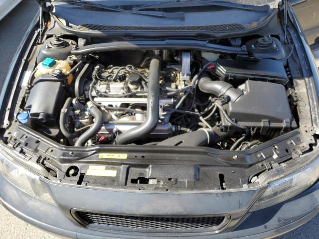 YV1SW53D612062490 - 2001 VOLVO V70 T5 TURBO BLACK photo 11