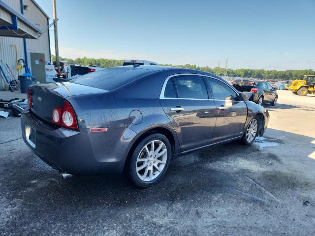 1G1ZE5E70AF322009 - 2010 CHEVROLET MALIBU LTZ Grau Foto 3