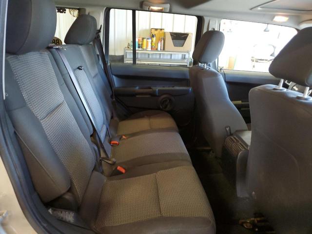 1J8HG48KX8C203864 - 2008 JEEP COMMANDER SPORT Արծաթագույն լուսանկար 10