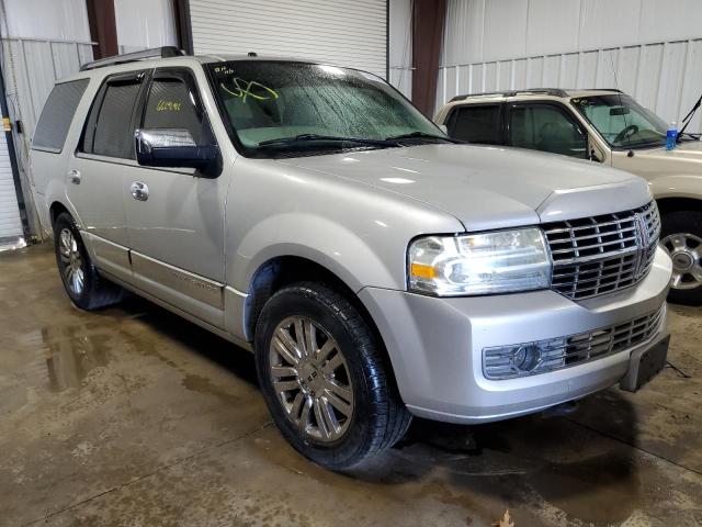 5LMFU285X7LJ19718 - 2007 LINCOLN NAVIGATOR SILVER photo 1