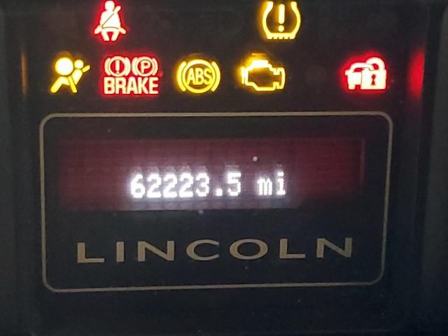 5LMFU285X7LJ19718 - 2007 LINCOLN NAVIGATOR ვერცხლისფერი ფოტო 8