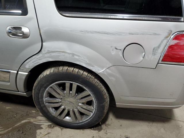 5LMFU285X7LJ19718 - 2007 LINCOLN NAVIGATOR ვერცხლისფერი ფოტო 9