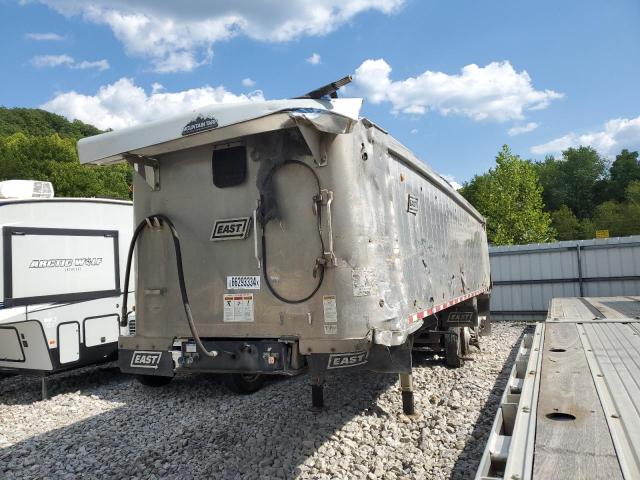 1E1D2M283JR062112 - 2018 EAST DUMP TRAIL SILVER photo 2