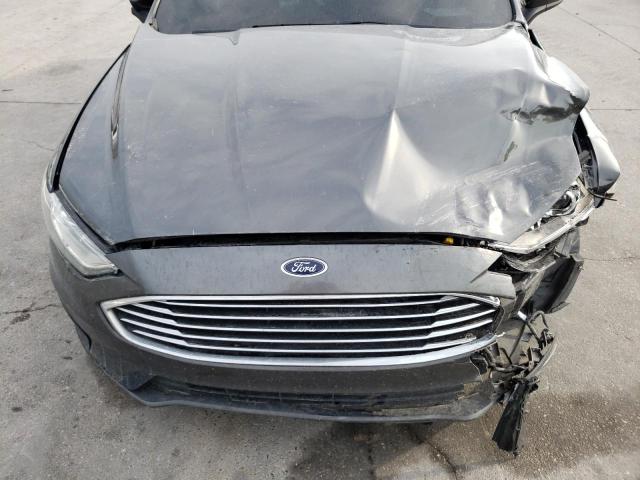 3FA6P0HD7KR247215 - 2019 FORD FUSION SE GRAY photo 11