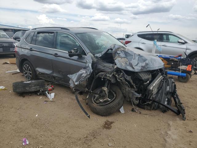 3VV2B7AX9KM182953 - 2019 VOLKSWAGEN TIGUAN SE GRAY photo 4