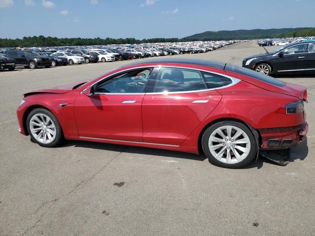 5YJSA1E20JF248239 - 2018 TESLA MODEL S أحمر صورة 2