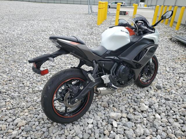 ML5EXER19PDA90680 - 2023 KAWASAKI EX650 R Екі түсті фото 4