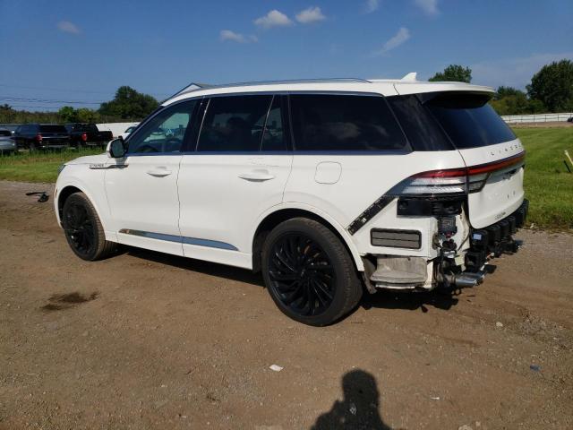 5LM5J7XC1MGL08974 - 2021 LINCOLN AVIATOR RESERVE WHITE photo 2