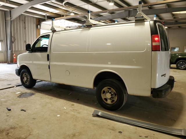 1GCZGTBG9D1139347 - 2013 CHEVROLET EXPRESS G3 WHITE photo 2