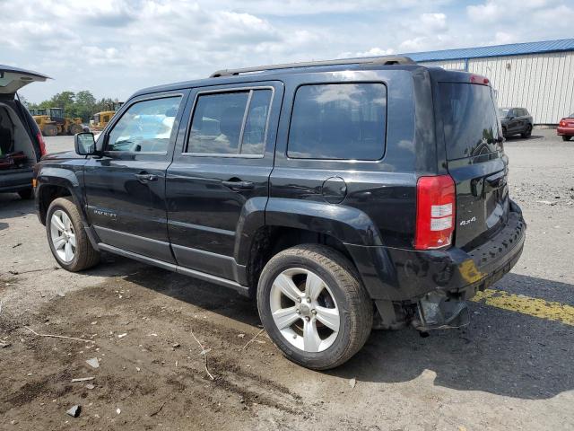 1C4NJRFB6CD603998 - 2012 JEEP PATRIOT LATITUDE BLACK photo 2