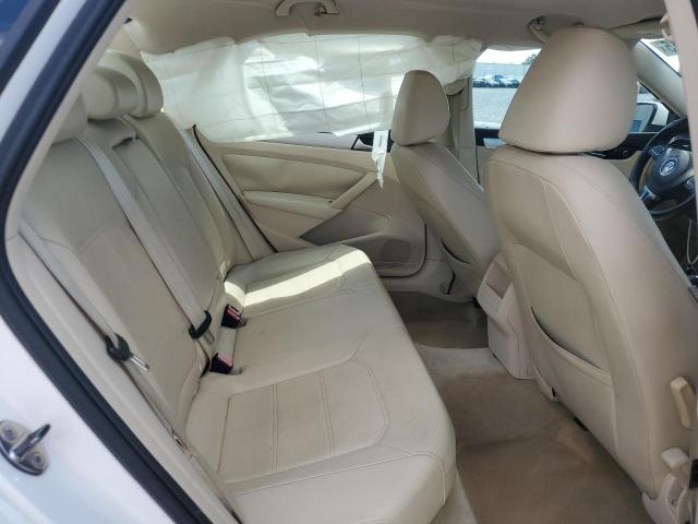 1VWBH7A36CC046919 - 2012 VOLKSWAGEN PASSAT SE თეთრი ფოტო 10