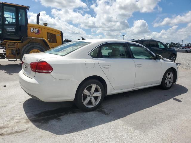 1VWBH7A36CC046919 - 2012 VOLKSWAGEN PASSAT SE თეთრი ფოტო 3