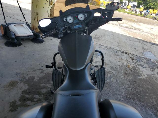 5VPDB36N7F3038656 - 2015 VICTORY MOTORCYCLES CROSS COUN GRAY photo 6