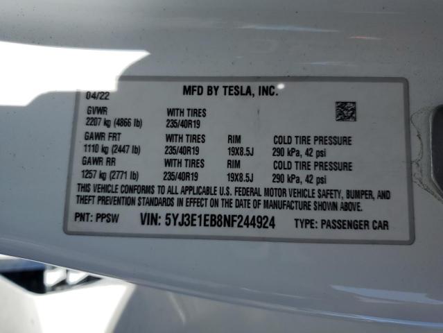 5YJ3E1EB8NF244924 - 2022 TESLA MODEL 3 أبيض صورة 12