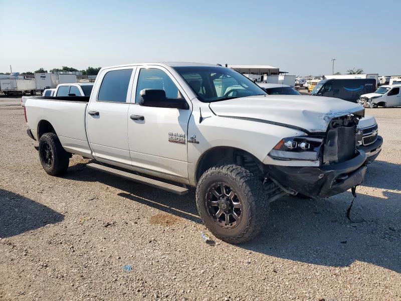 3C6UR5HL8JG184482 - 2018 RAM 2500 ST WHITE photo 4