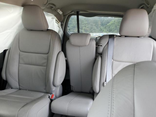 5TDYK3DC9GS749096 - 2016 TOYOTA SIENNA XLE SILVER photo 10