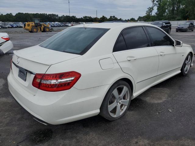 WDDHF5KB2CA560748 - 2012 MERCEDES-BENZ E 350 WHITE photo 3