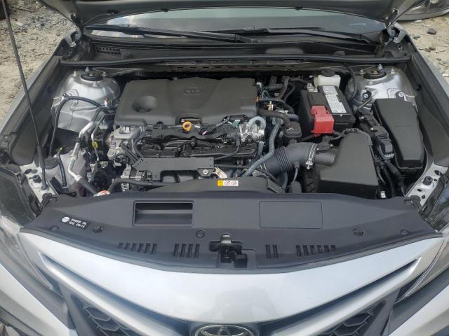 4T1G11AK5RU202576 - 2024 TOYOTA CAMRY SE NIGHT SHADE SILVER photo 11