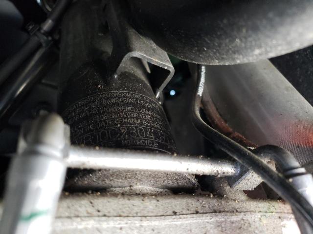 WB10C2304JZL08586 - 2018 BMW C EVOLUTIO Серебристый фото 10