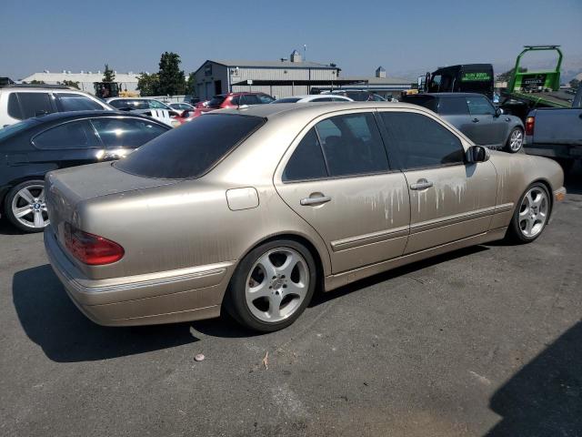 WDBJF65J51B277495 - 2001 MERCEDES-BENZ E 320 GOLD photo 3