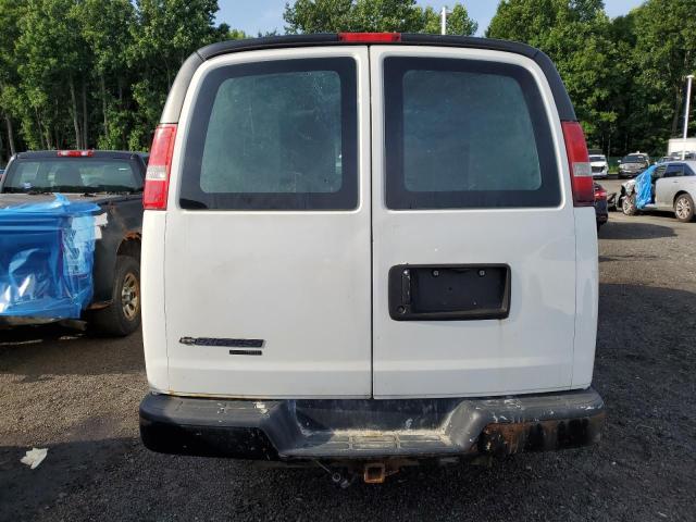 1GCWGAFF0G1165137 - 2016 CHEVROLET EXPRESS G2 WHITE photo 6