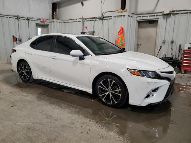 4T1B11HK7KU224553 - 2019 TOYOTA CAMRY L WHITE photo 4