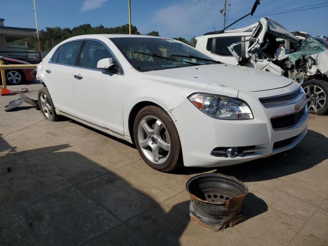 1G1ZE5E09AF144247 - 2010 CHEVROLET MALIBU LTZ თეთრი ფოტო 4