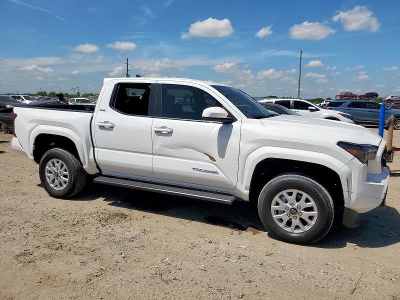 3TMKB5FN1SM030529 - 2025 TOYOTA TACOMA DOUBLE CAB WHITE photo 4