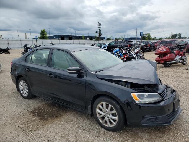 3VWDZ7AJ5BM375838 - 2011 VOLKSWAGEN JETTA SE BLACK photo 4