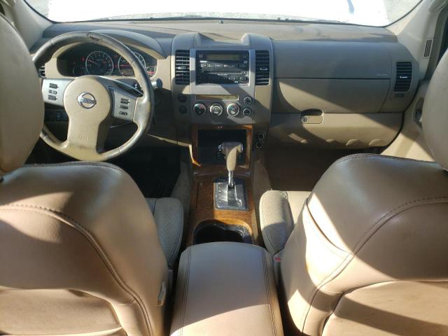 5N1AR18U66C639039 - 2006 NISSAN PATHFINDER LE WHITE photo 8