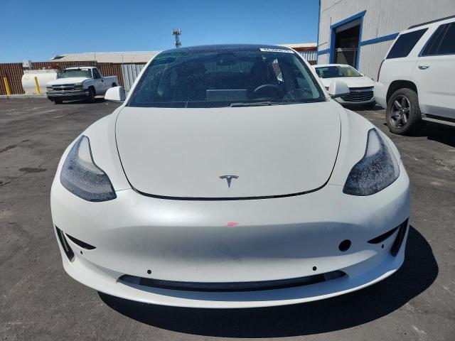 5YJ3E1EA0NF166730 - 2022 TESLA MODEL 3 WHITE photo 5
