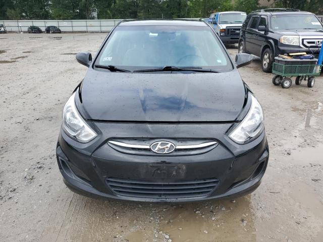 KMHCT4AE0HU359516 - 2017 HYUNDAI ACCENT SE BLACK photo 5