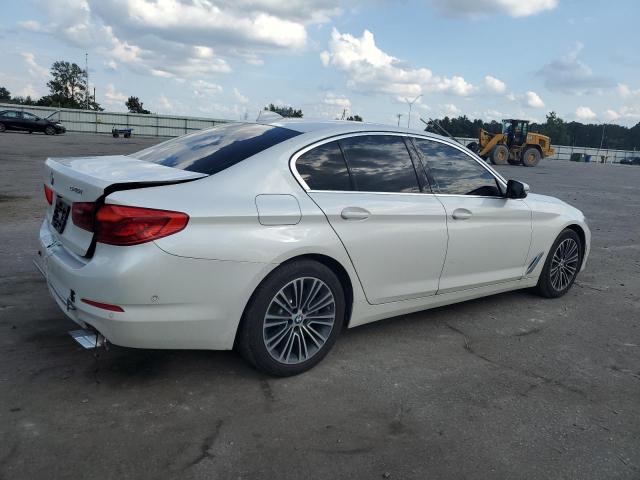 WBAJE5C59KWW02354 - 2019 BMW 540 I WHITE photo 3