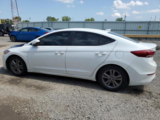 5NPD84LF1HH114265 - 2017 HYUNDAI ELANTRA SE WHITE photo 2