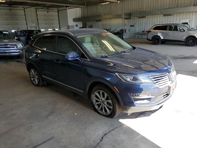 5LMCJ2A9XFUJ30316 - 2015 LINCOLN MKC BLUE photo 4