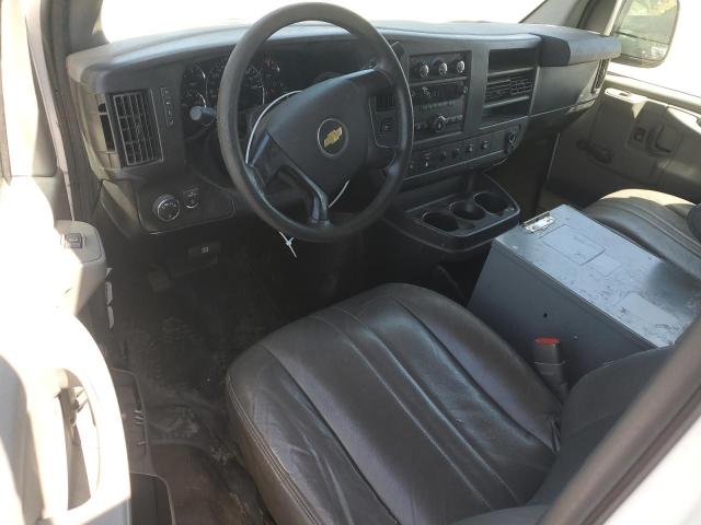 1GCWGFCAXD1903480 - 2013 CHEVROLET EXPRESS G2 WHITE photo 8