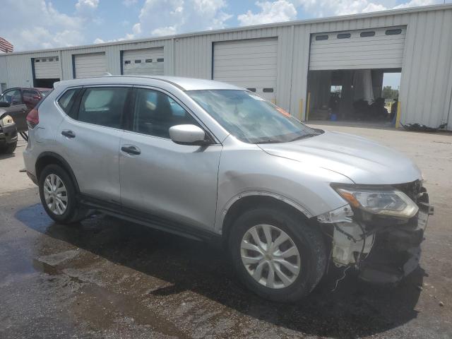 KNMAT2MT2JP575785 - 2018 NISSAN ROGUE S SILVER photo 4