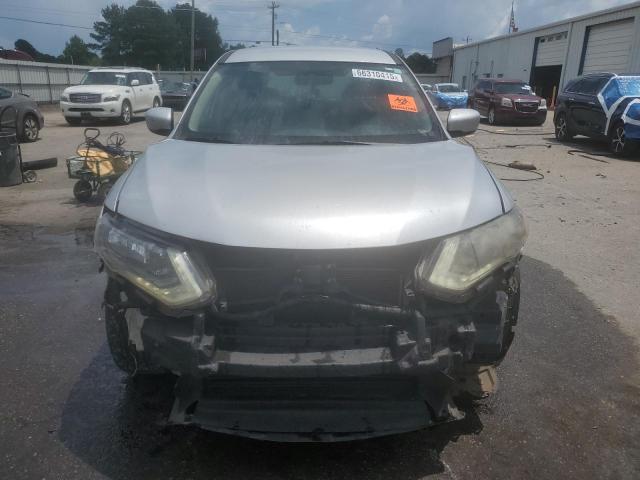 KNMAT2MT2JP575785 - 2018 NISSAN ROGUE S SILVER photo 5