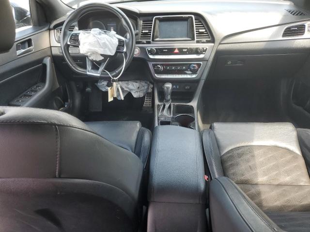 5NPE34AF9JH693100 - 2018 HYUNDAI SONATA SPORT შავი ფოტო 8