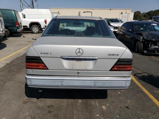 WDBEB31E8SC246323 - 1995 MERCEDES-BENZ E-CLASS 300D SILVER photo 6