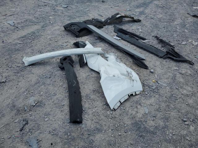 JTMRFREV5HJ117447 - 2017 TOYOTA RAV4 XLE 白色 照片 13