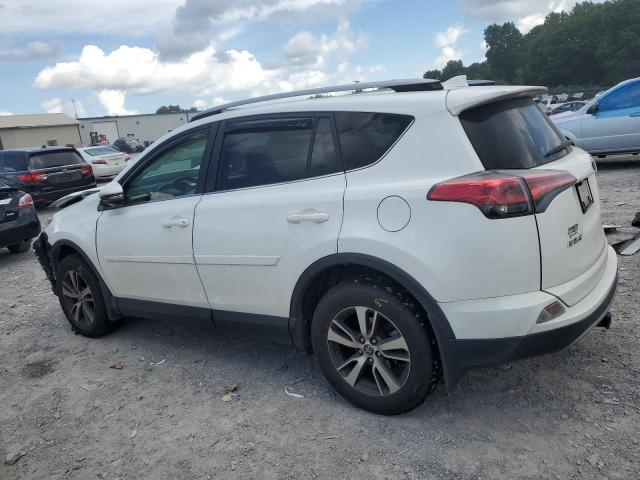 JTMRFREV5HJ117447 - 2017 TOYOTA RAV4 XLE 白色 照片 2