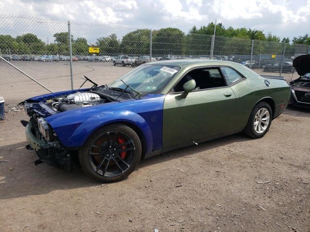 2C3CDZC9XJH327572 - 2018 DODGE CHALLENGER SRT HELLCAT GREEN photo 1