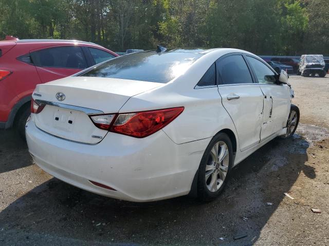 5NPEC4AC6CH420754 - 2012 HYUNDAI SONATA SE WHITE photo 3