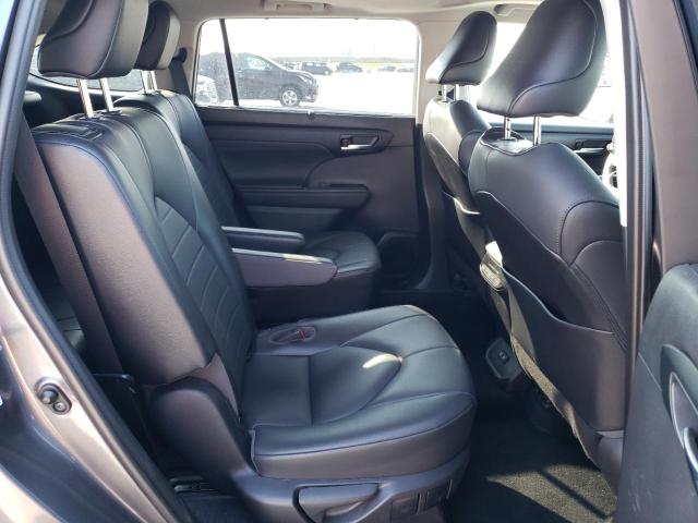 5TDGZRAH6MS518954 - 2021 TOYOTA HIGHLANDER XLE رمادي صورة 11