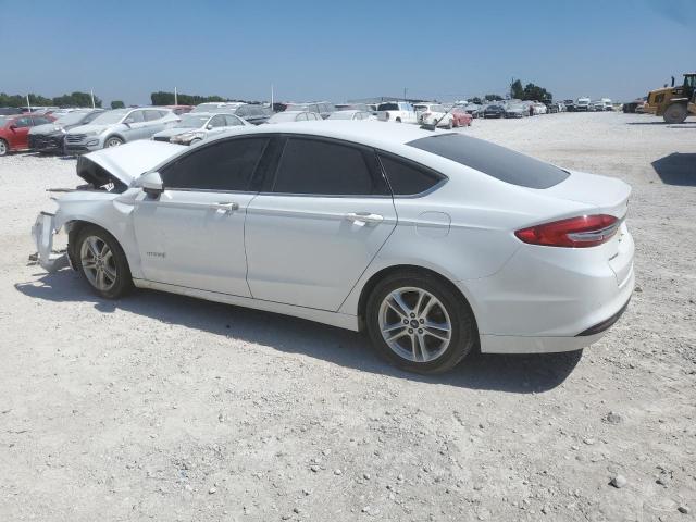 3FA6P0LU4JR145103 - 2018 FORD FUSION SE HYBRID WHITE photo 2